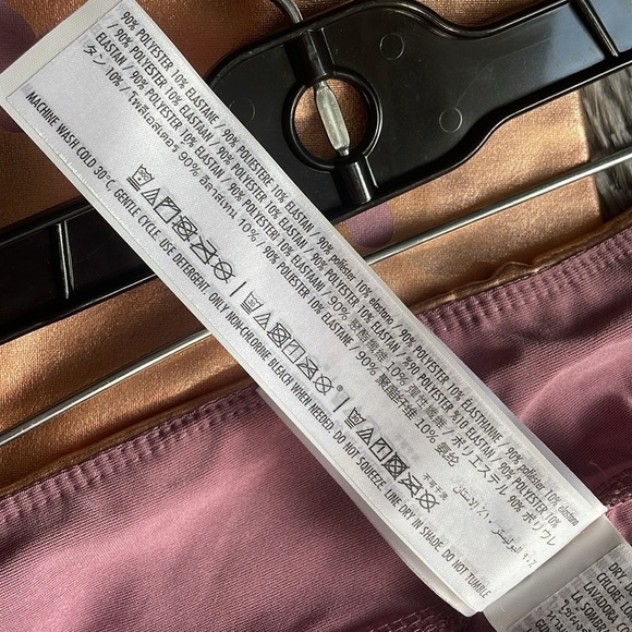 Disney Rose Gold EARidescent Mickey Print Leggings - Picture 8 of 10